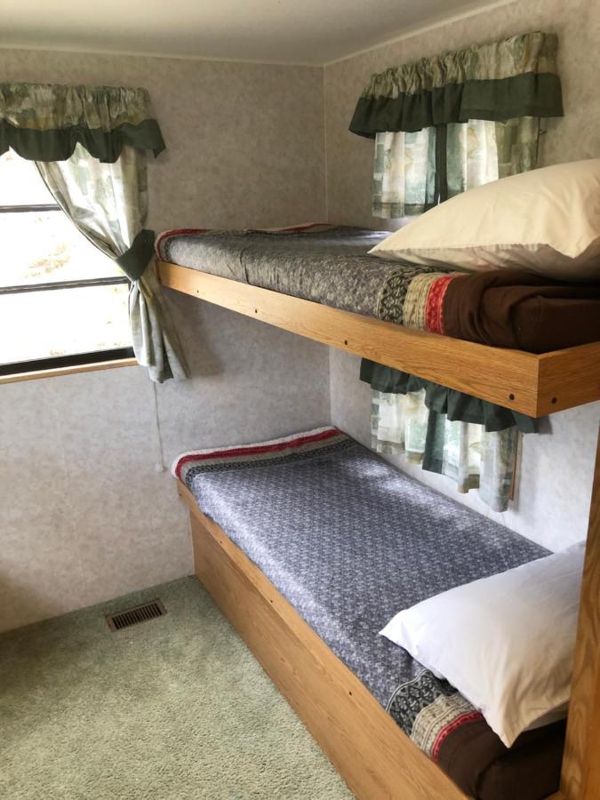 Отель Garden Bay Hideaway - Glamping & Rv Экстерьер фото